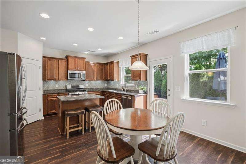 4363 Lippencott Lane Property Photo 11