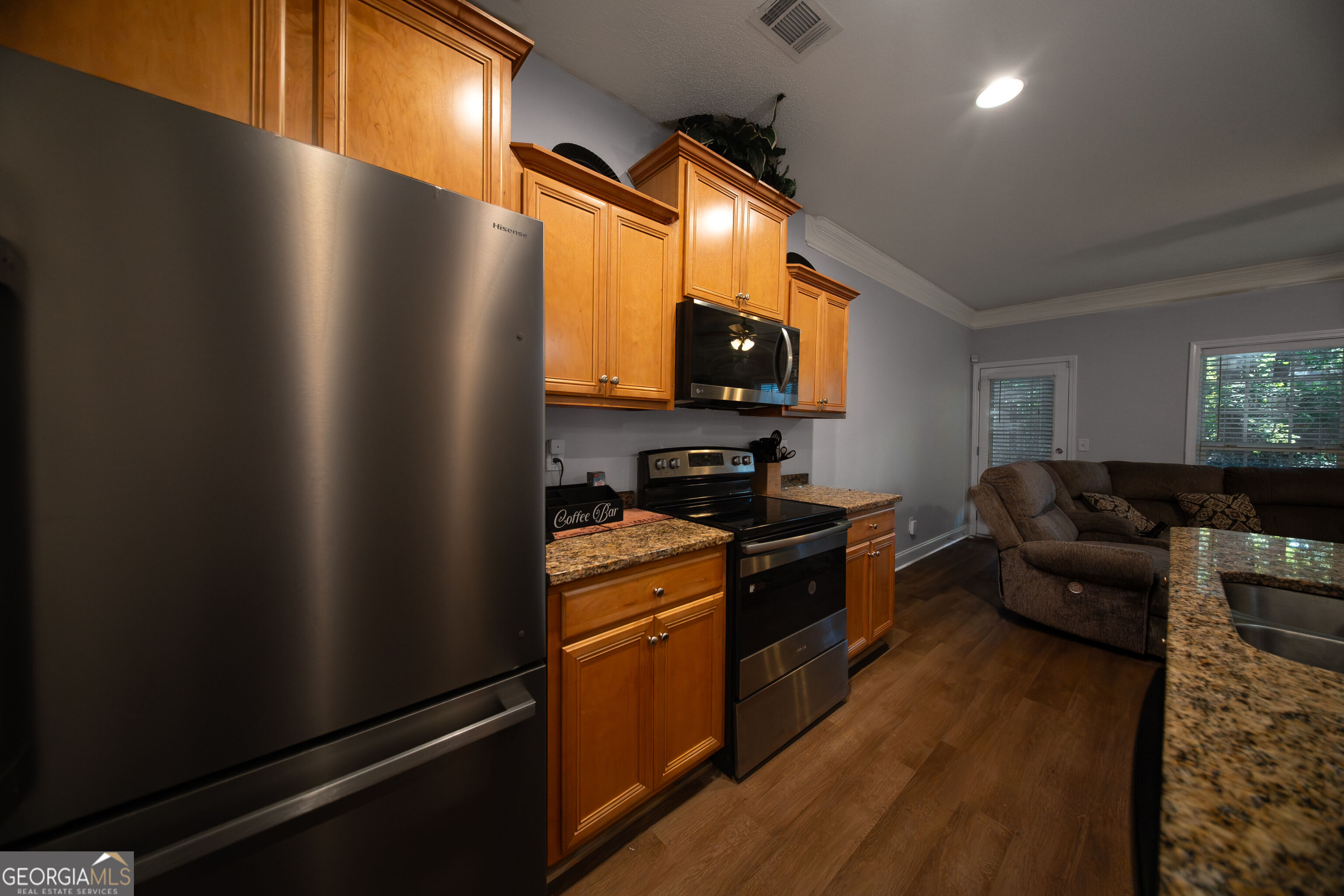 7070 Galloway Point Property Photo 5
