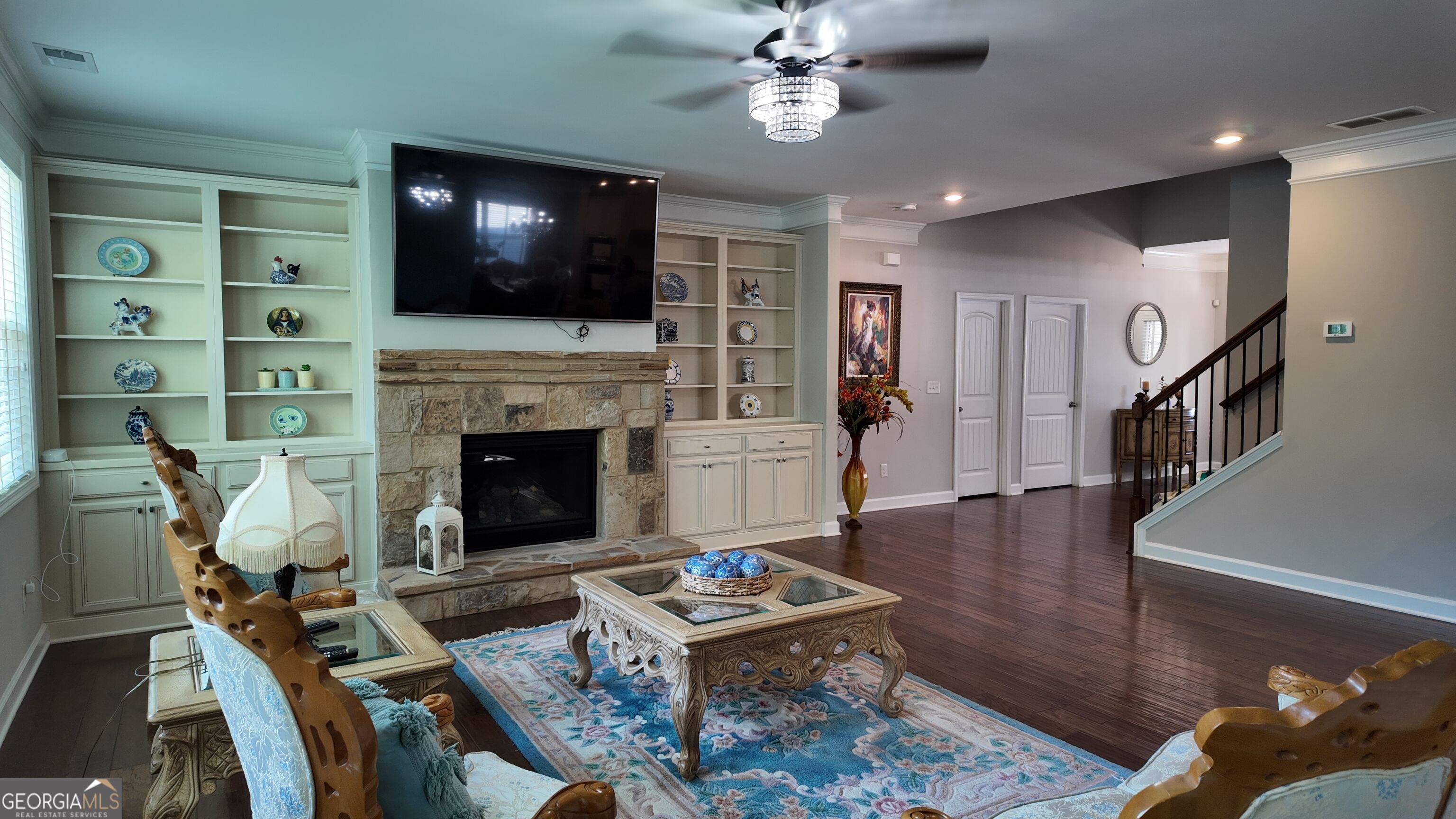 2445 Crimson Downs Drive Property Photo 4
