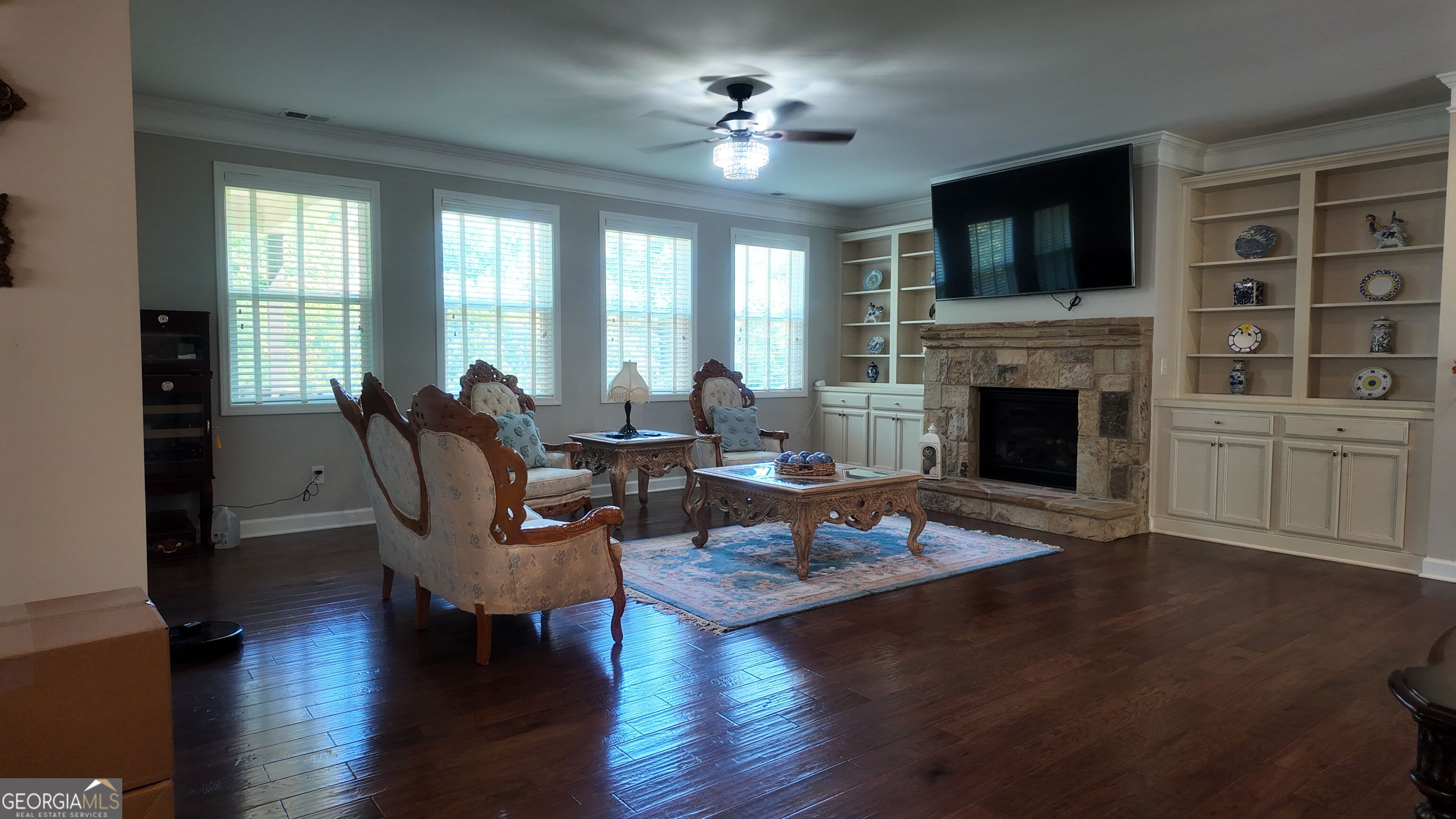 2445 Crimson Downs Drive Property Photo 6