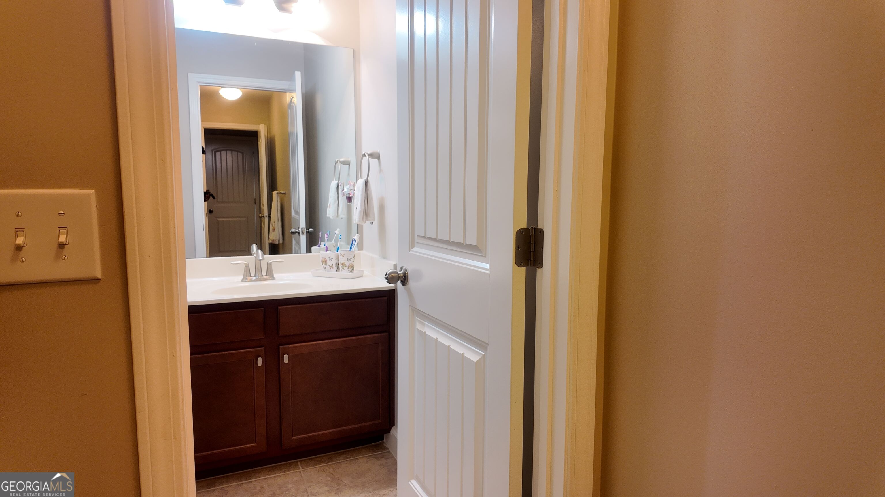 2445 Crimson Downs Drive Property Photo 22