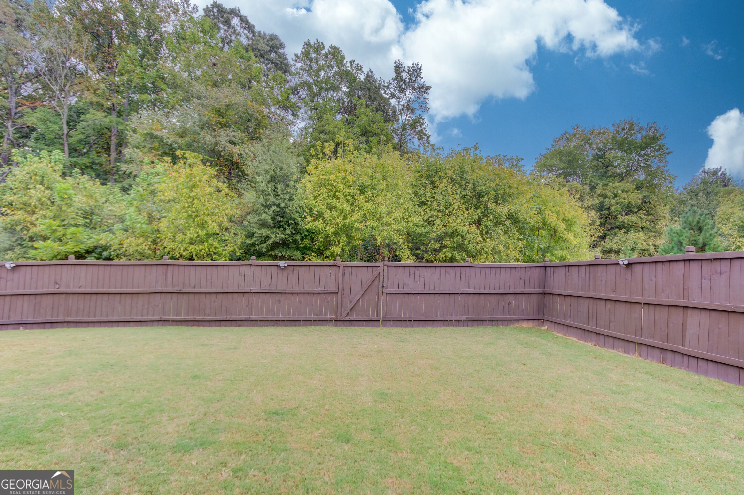 2445 Crimson Downs Drive Property Photo 68