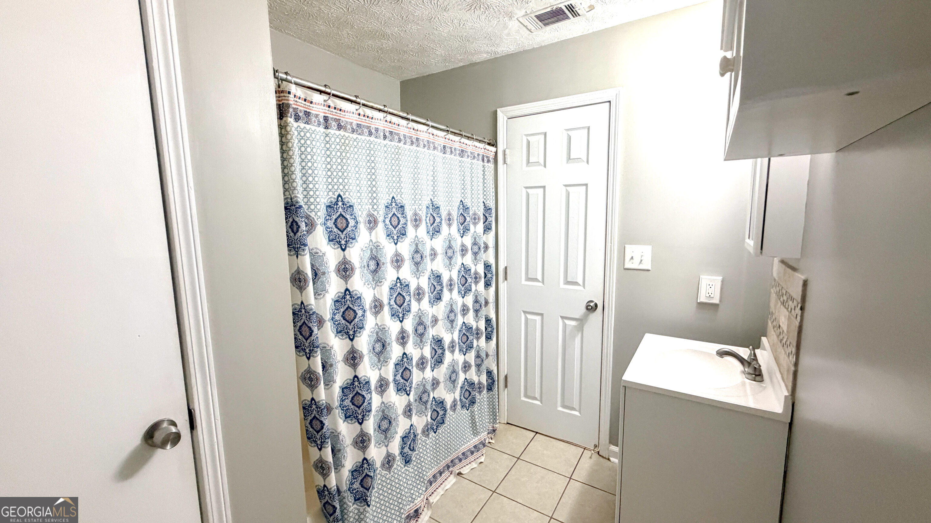 386 Chestnut Drive Se Property Photo 15