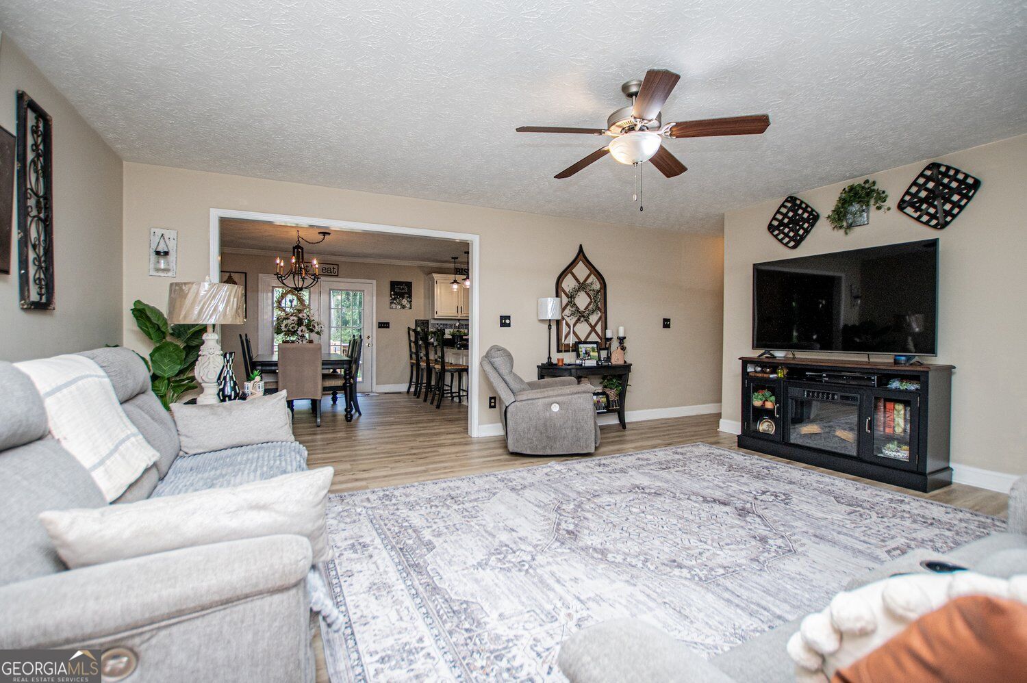 60 Dale Street Property Photo 11