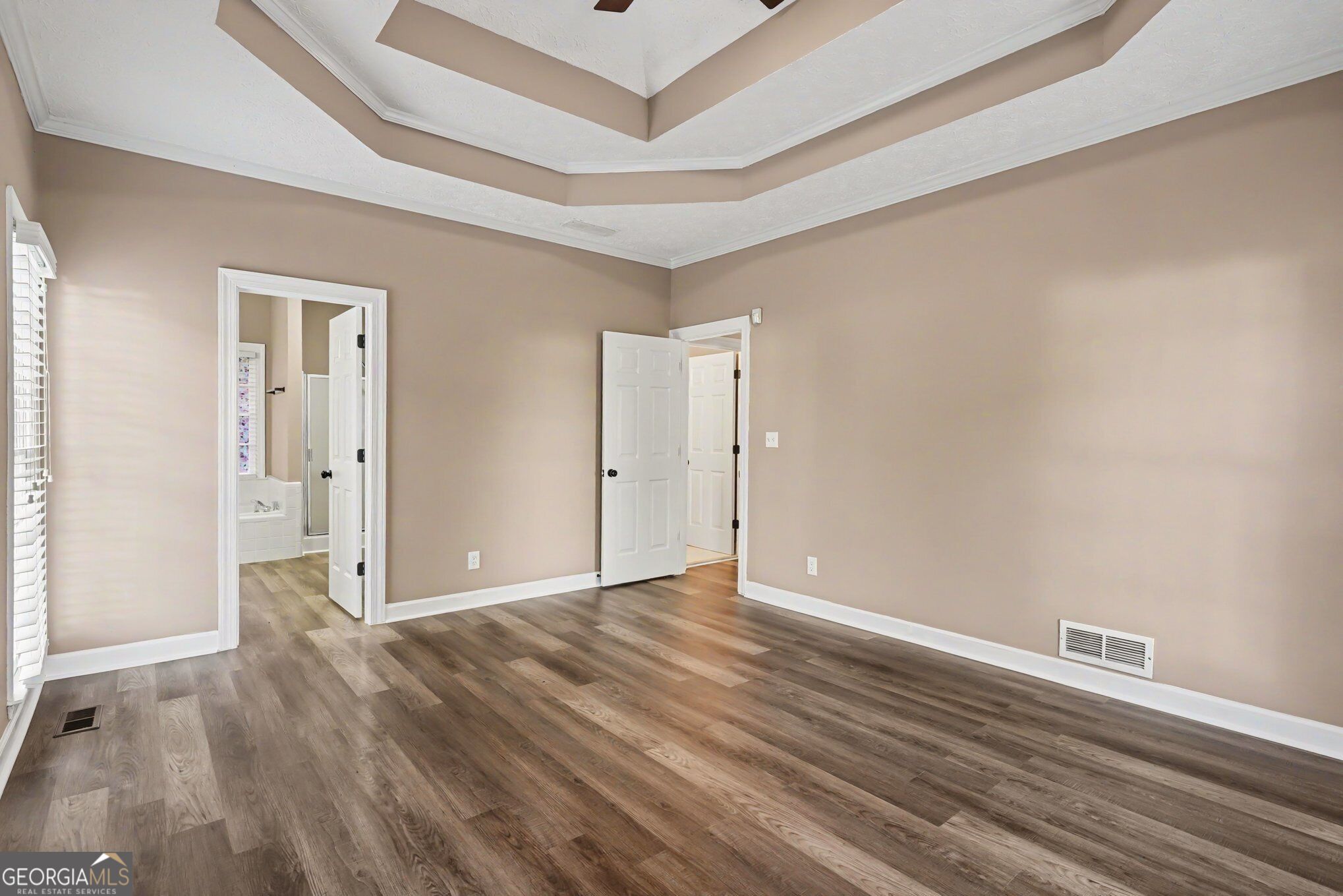 3238 Palm Tree Drive Property Photo 8