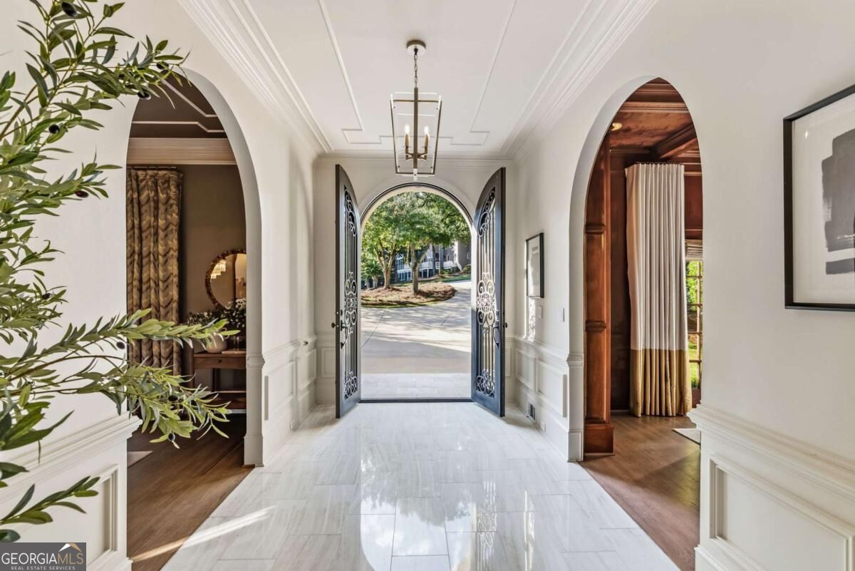 303 Jupiter Hills Drive Property Photo 10