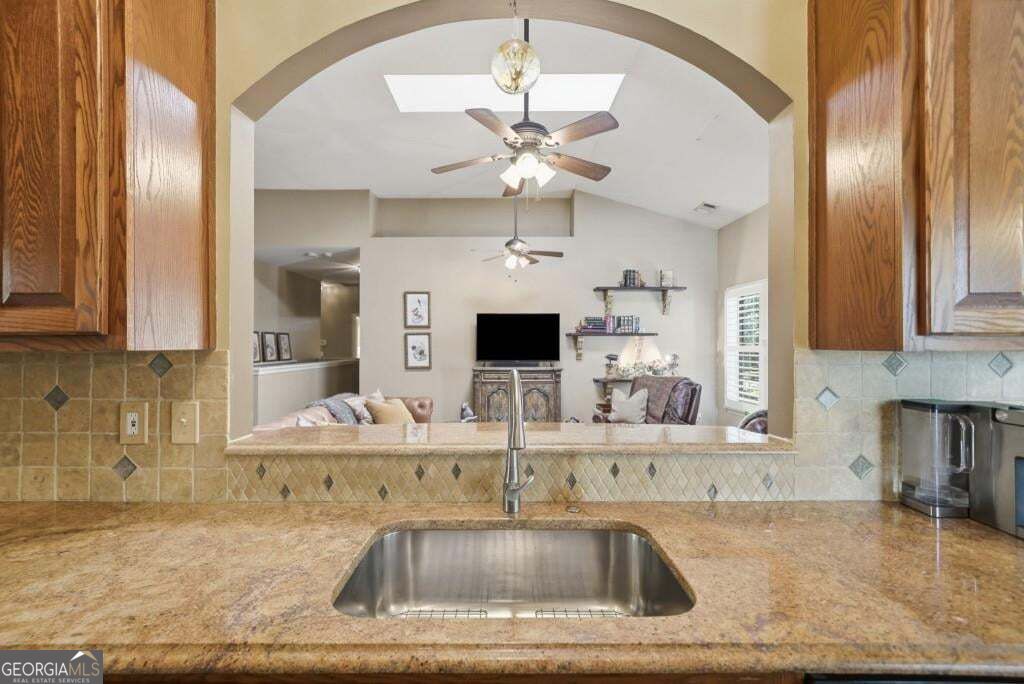 2085 Habersham Marina Road Property Photo 25