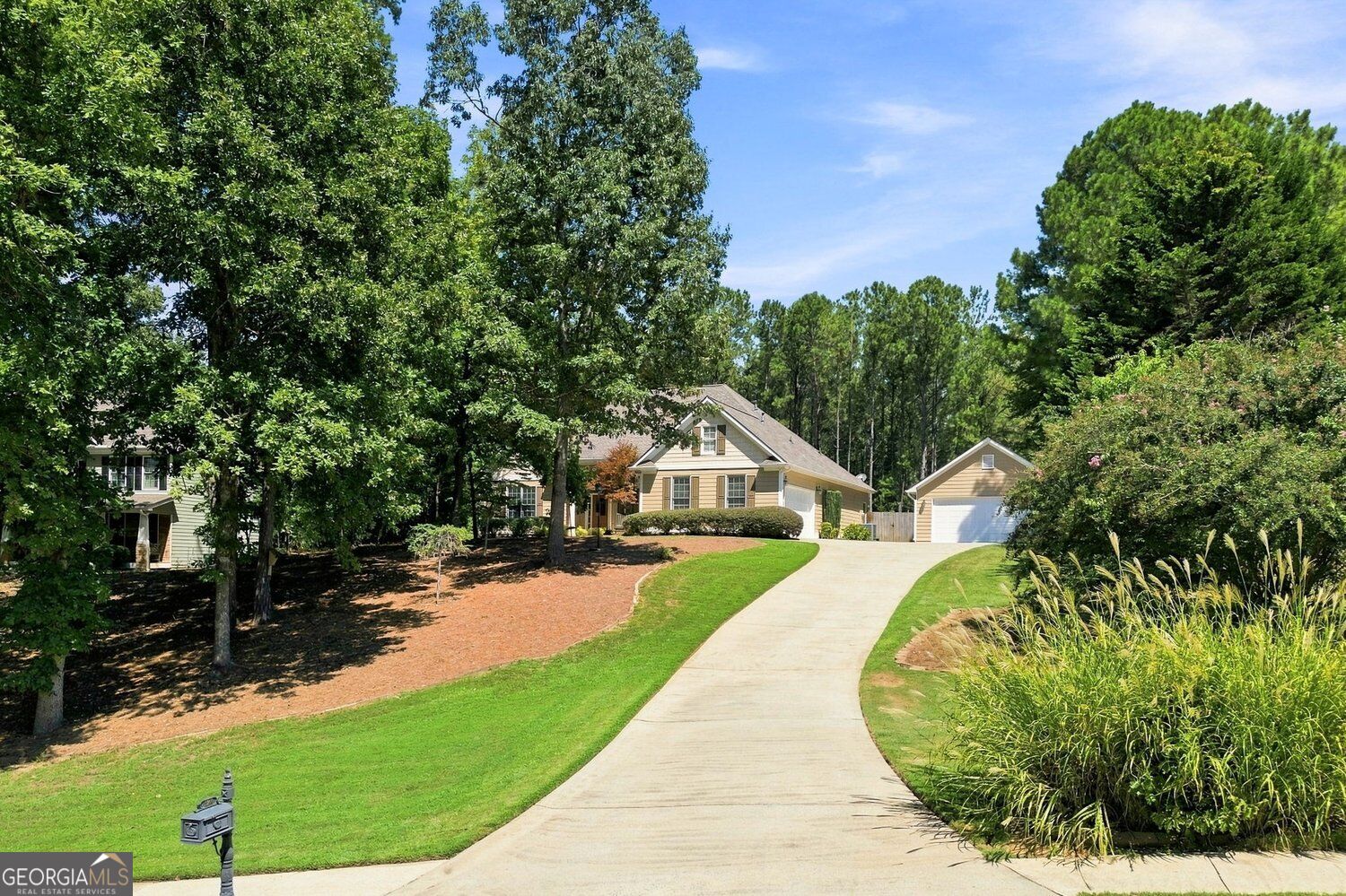 128 Copper Hills Drive Property Photo 3