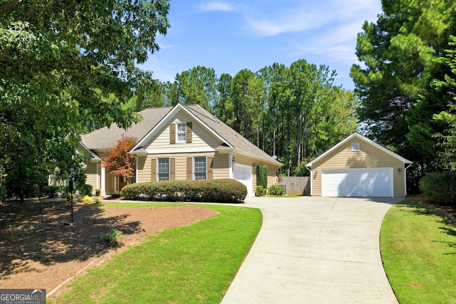 128 Copper Hills Drive Property Photo 4