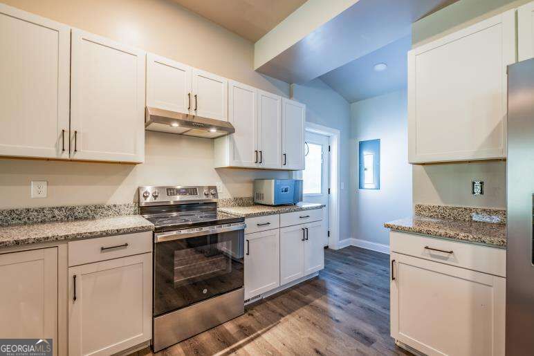2400 Flatbottom Road Property Photo 14