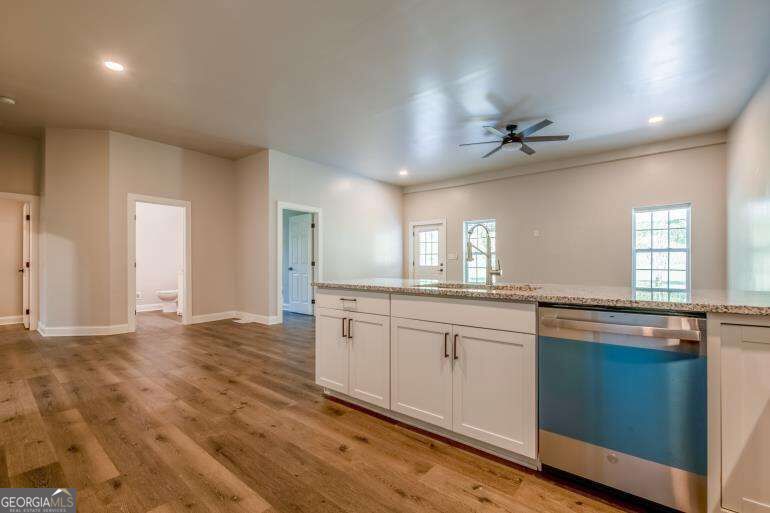 2400 Flatbottom Road Property Photo 16