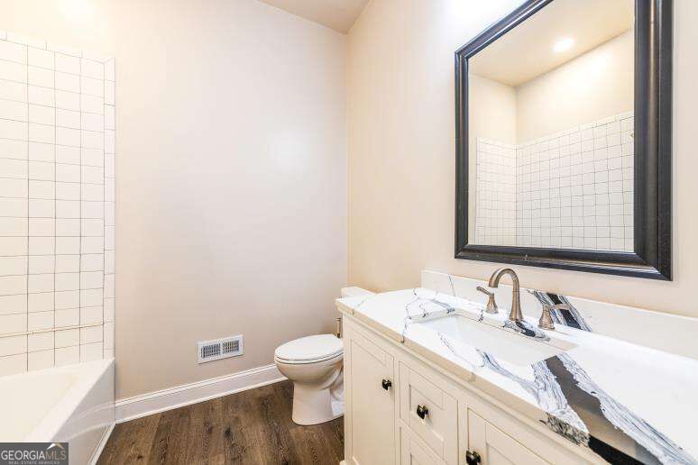 2400 Flatbottom Road Property Photo 27