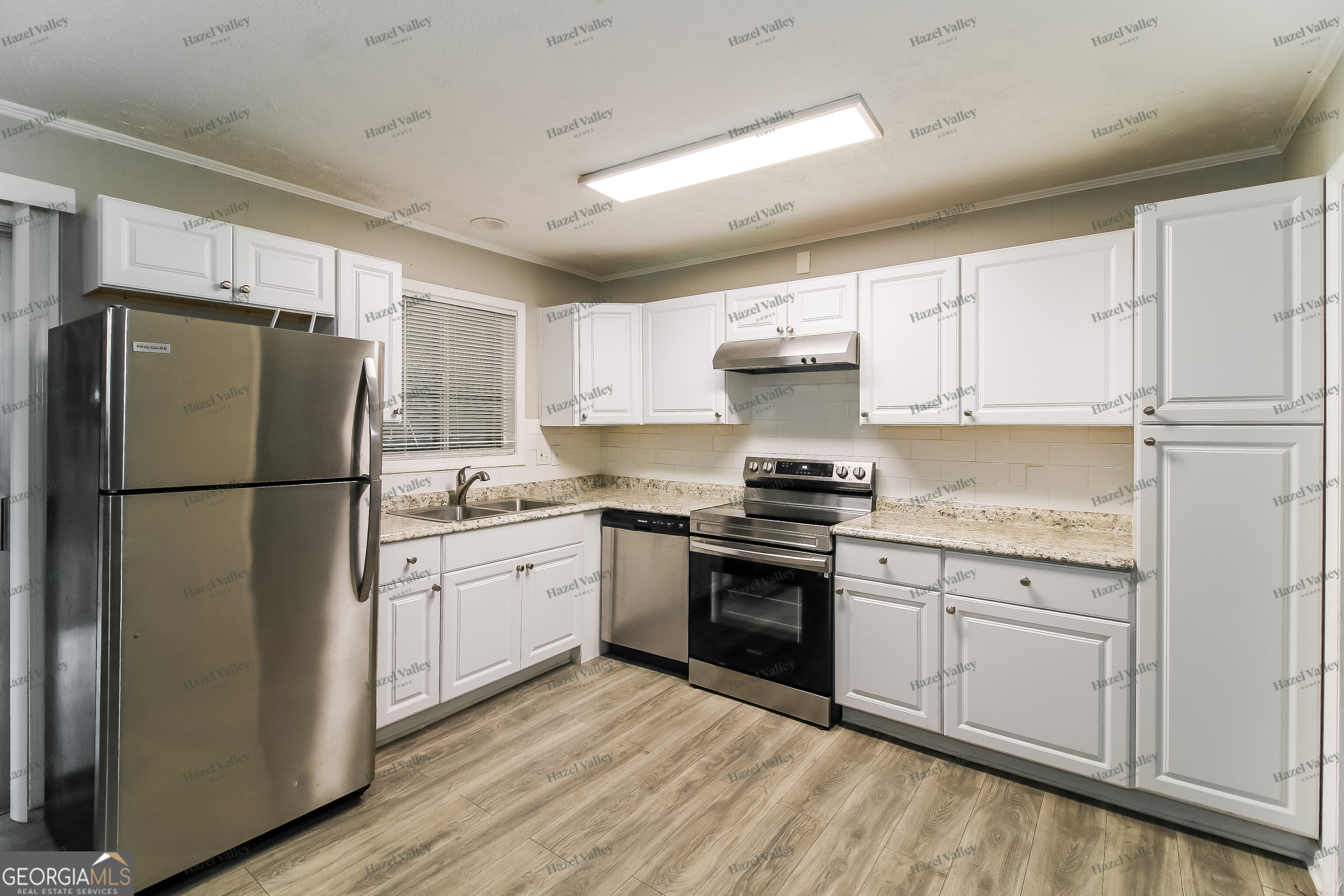 1077 Ponderosa Park Drive Property Photo 6