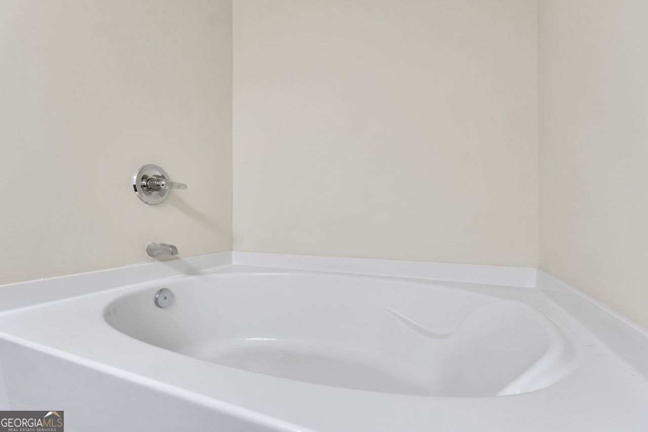 172 Granite Way Property Photo 34
