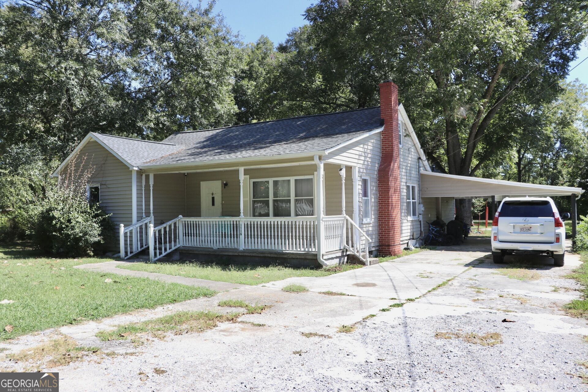 1116 Back Penn Property Photo 6