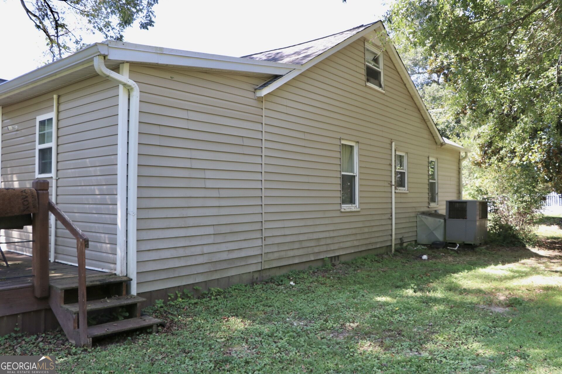1116 Back Penn Property Photo 10