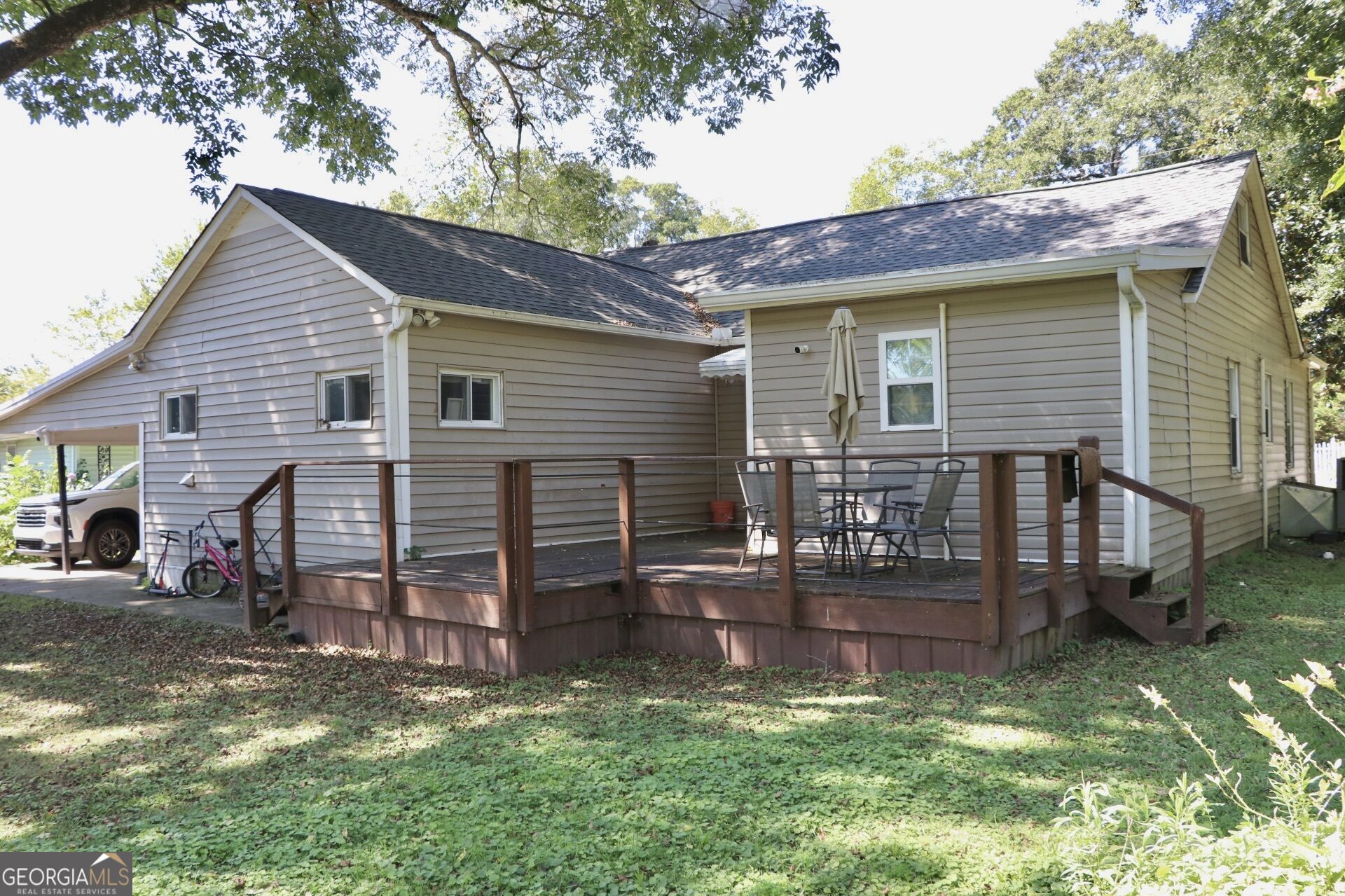 1116 Back Penn Property Photo 13