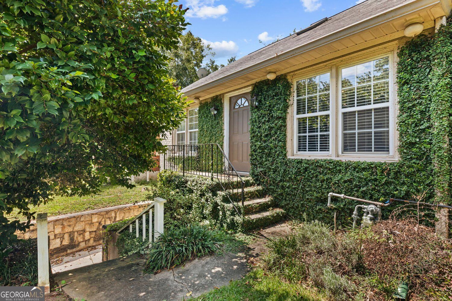 1619 Sylvan Road Sw Property Photo 1