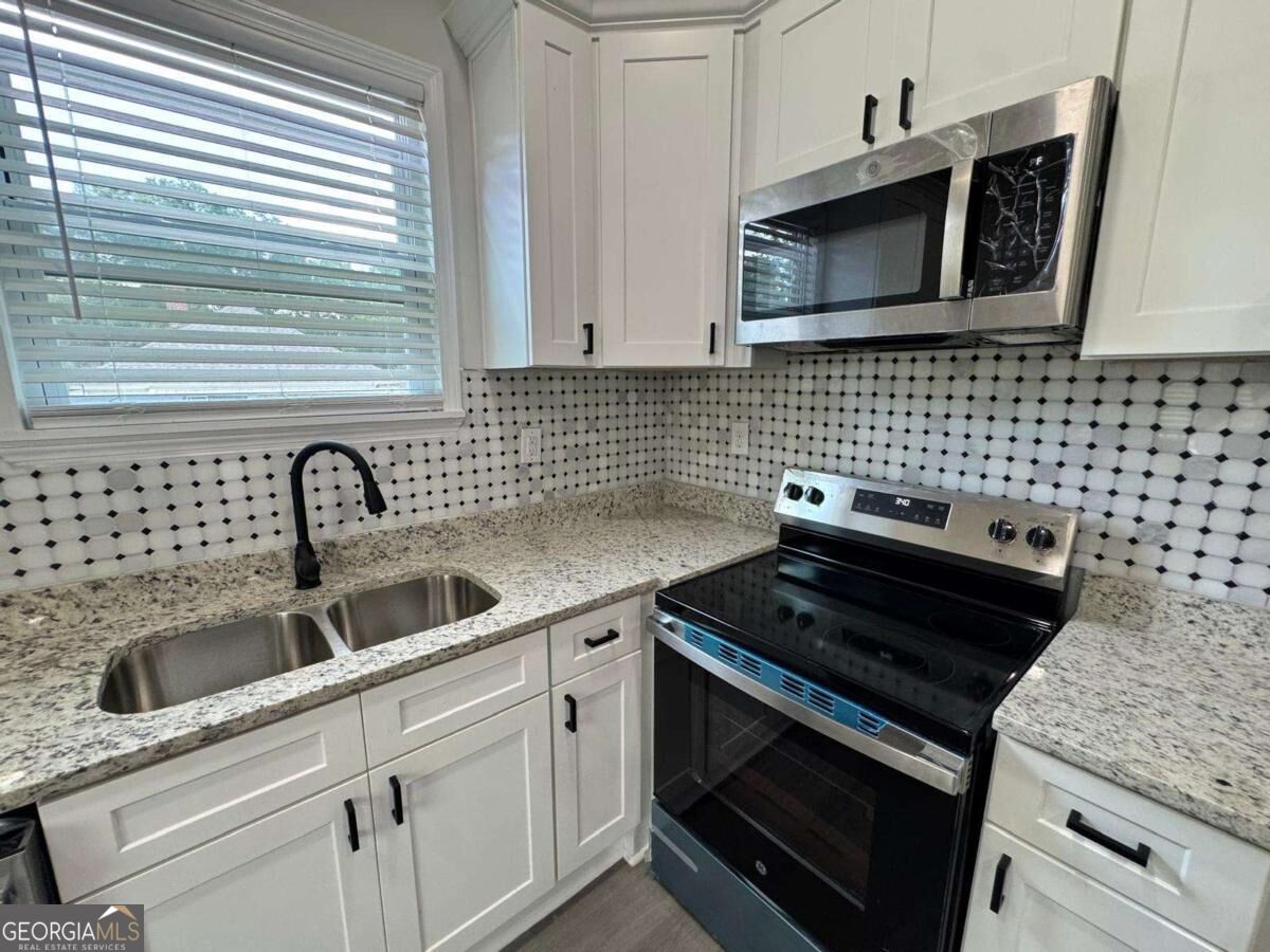 69 Fourth Street Property Photo 10