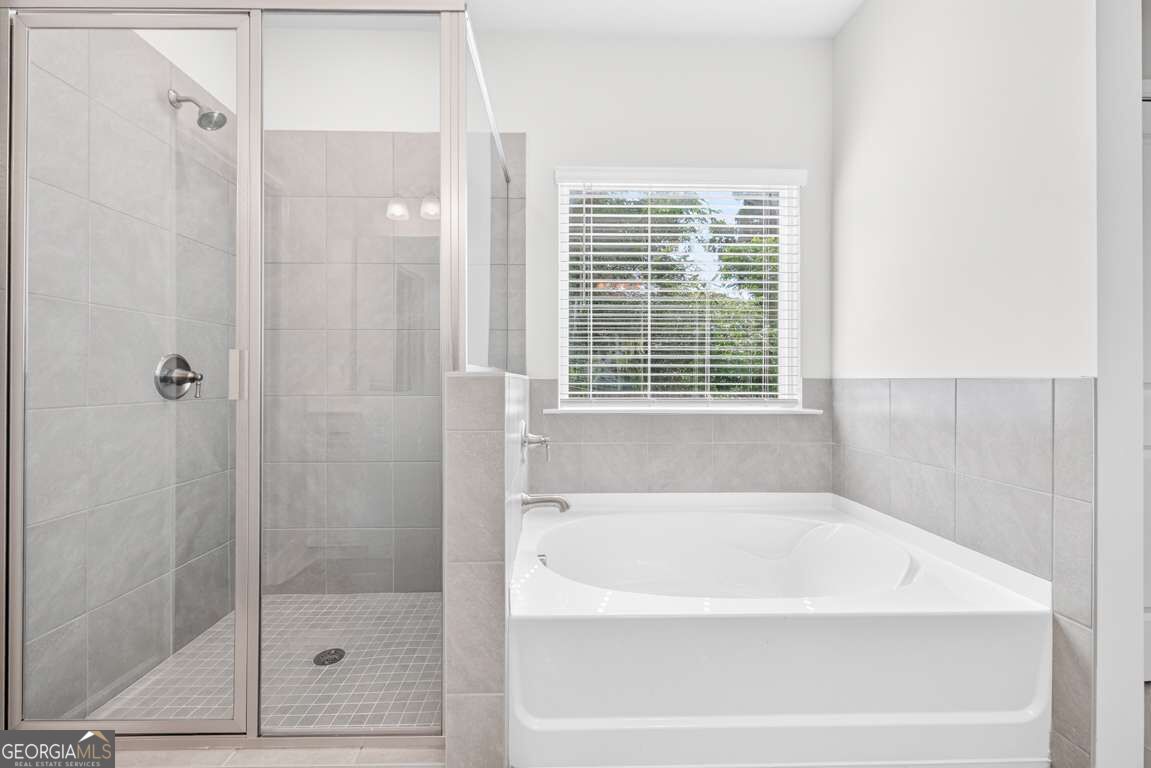 5270 Woodline View Circle Property Photo 32