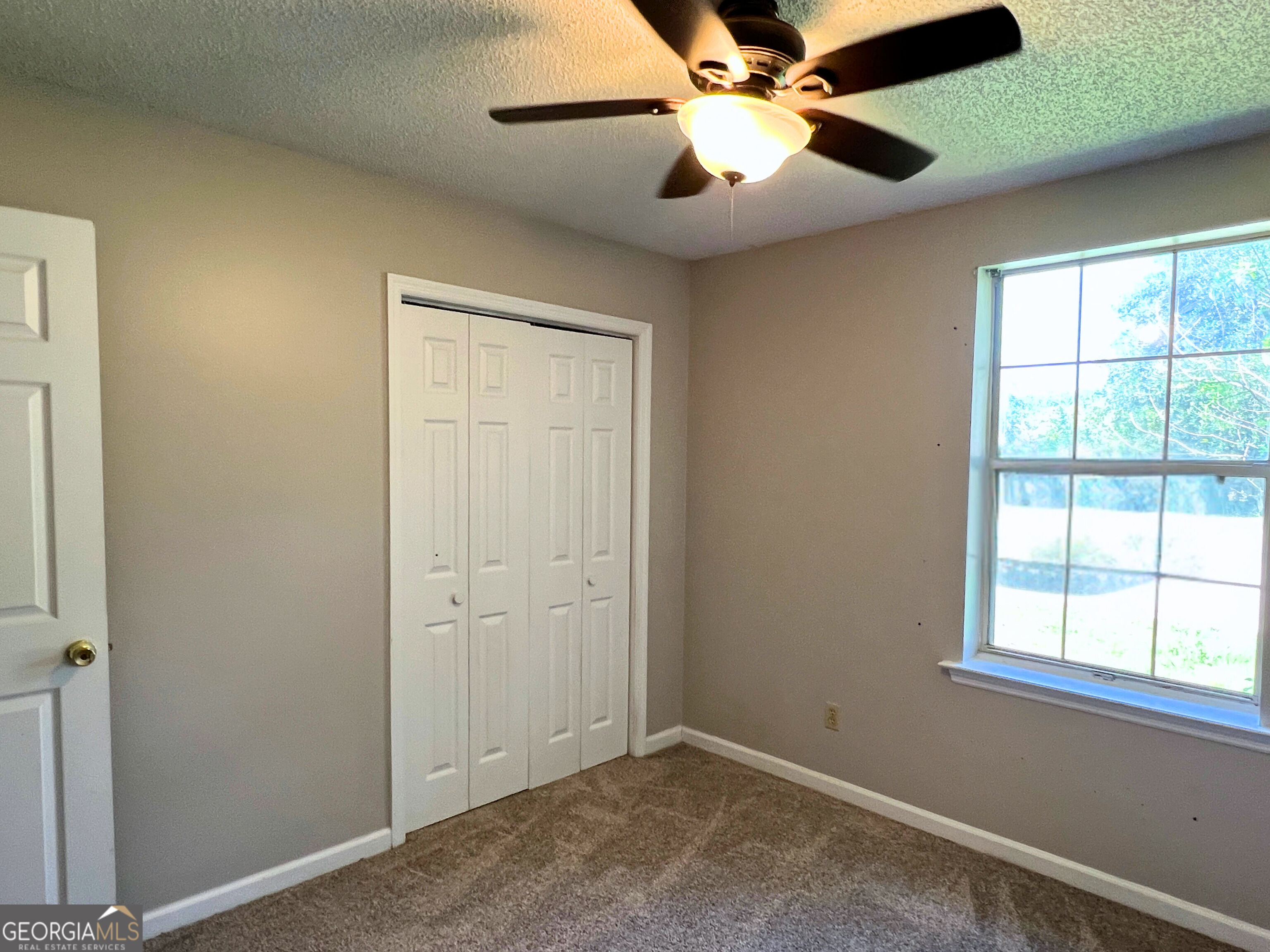 410 Admirals Walk Drive Property Photo 8