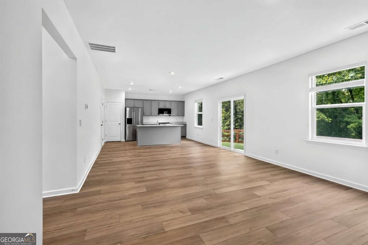 60 Sea Grove Drive Property Photo 5