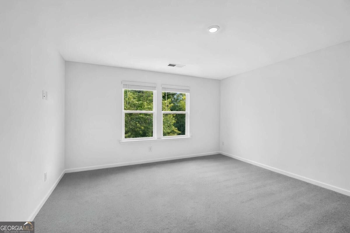 60 Sea Grove Drive Property Photo 6