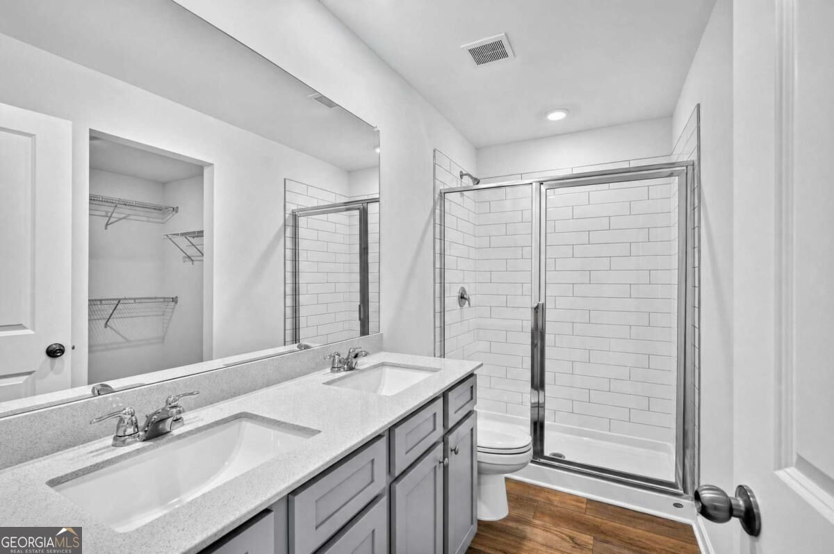 60 Sea Grove Drive Property Photo 7