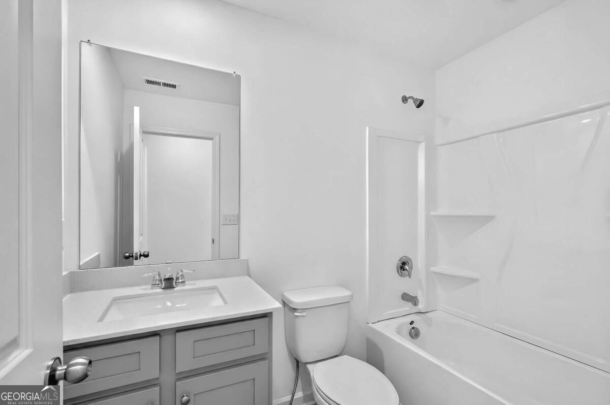 60 Sea Grove Drive Property Photo 9