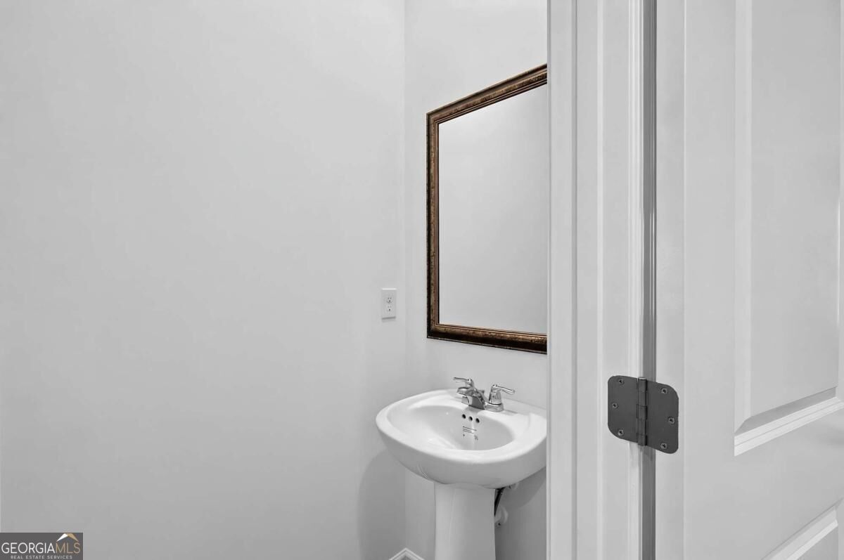60 Sea Grove Drive Property Photo 17