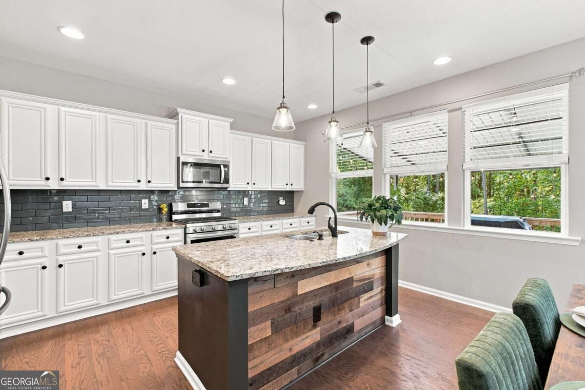 1800 Ridge Road Property Photo 15