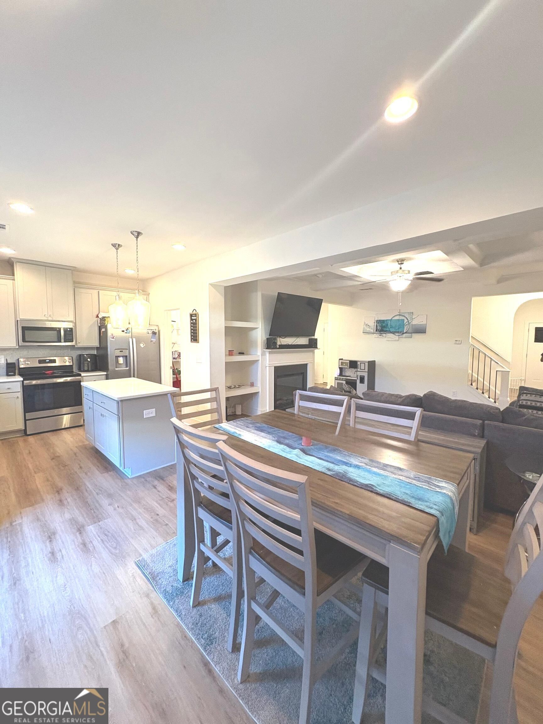 7618 Avalon Boulevard Property Photo 13