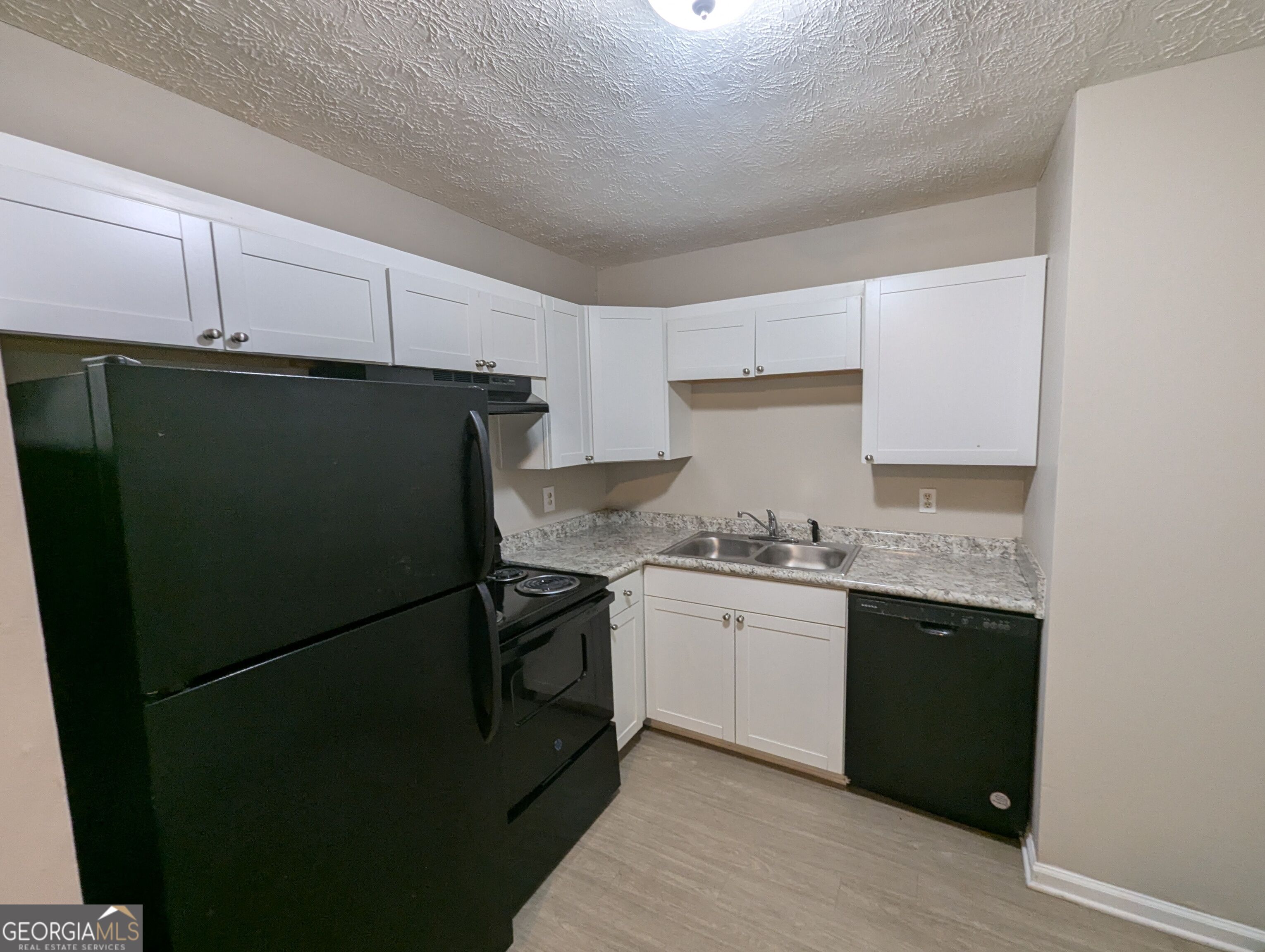 242 Rustwood Drive Property Photo 2