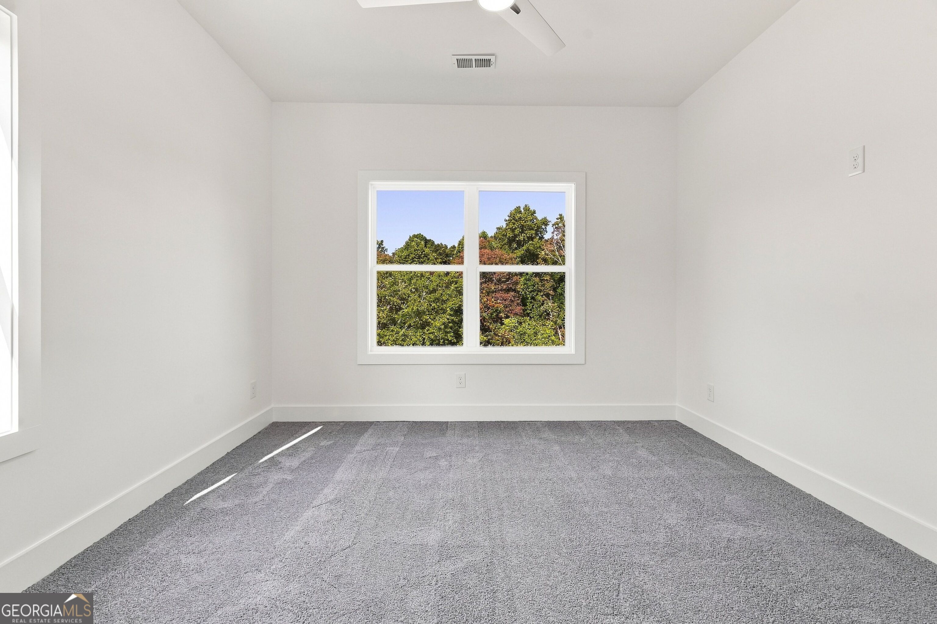 30 Golden Autumn Drive Property Photo 19