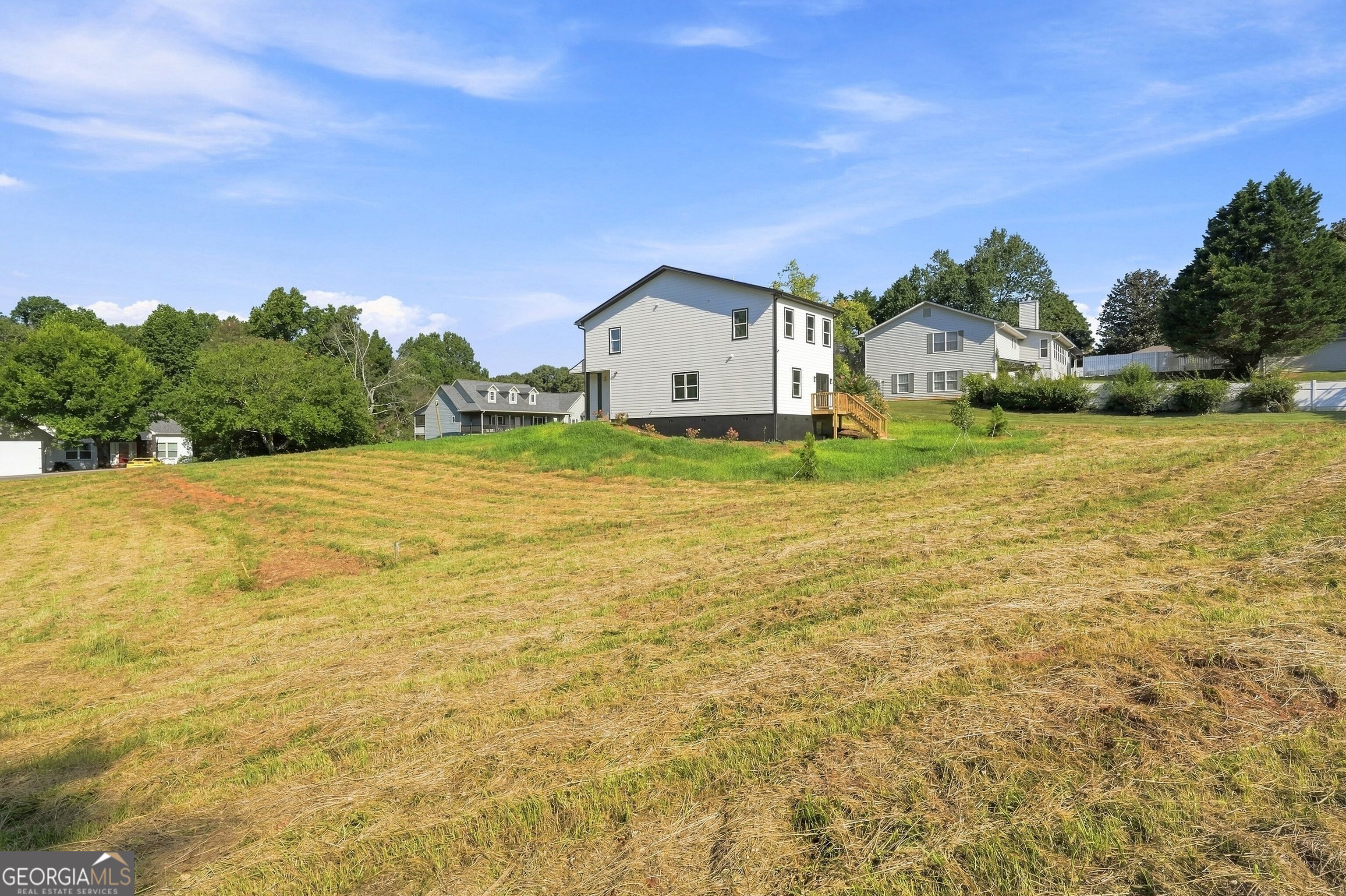 30 Golden Autumn Drive Property Photo 32