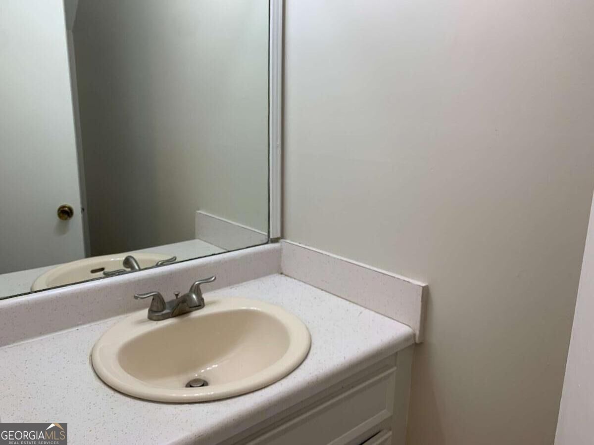 6509 Parton Court # B Property Photo 6
