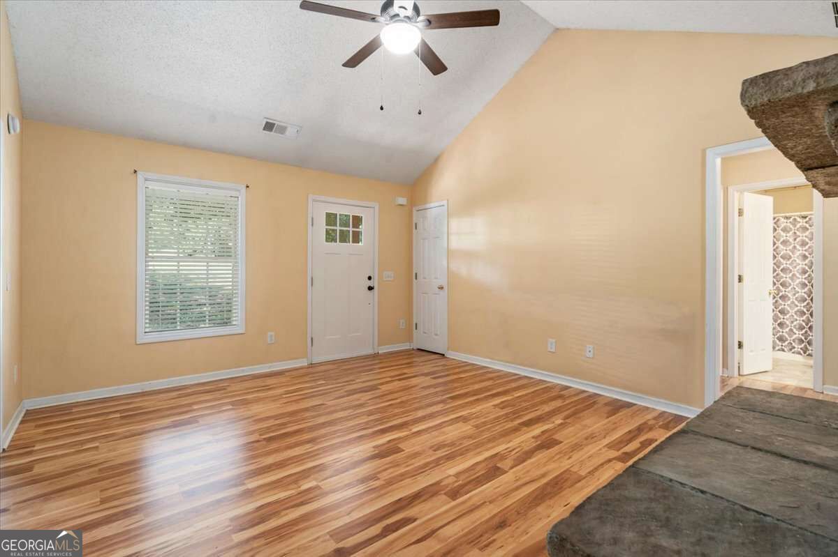 417 Beacon Drive Property Photo 6