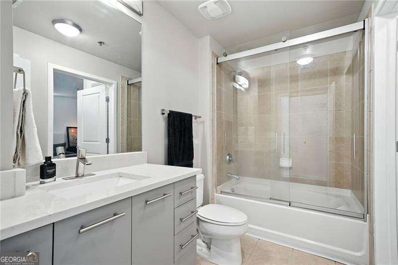 3324 Peachtree Road # 1712 Property Photo 17