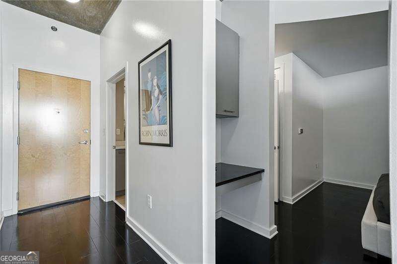 3324 Peachtree Road # 1712 Property Photo 21