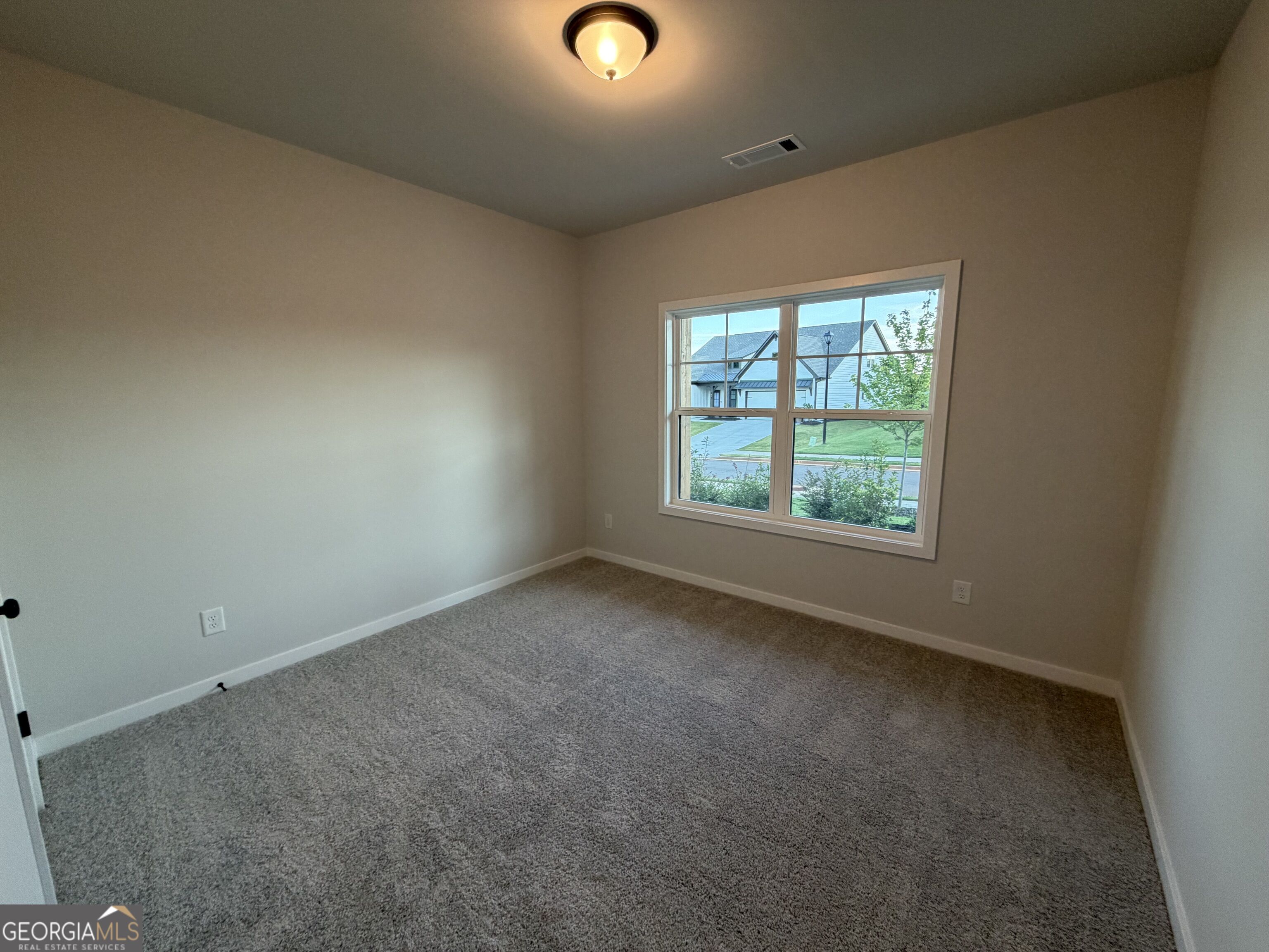 608 Gadwall Circle Property Photo 6