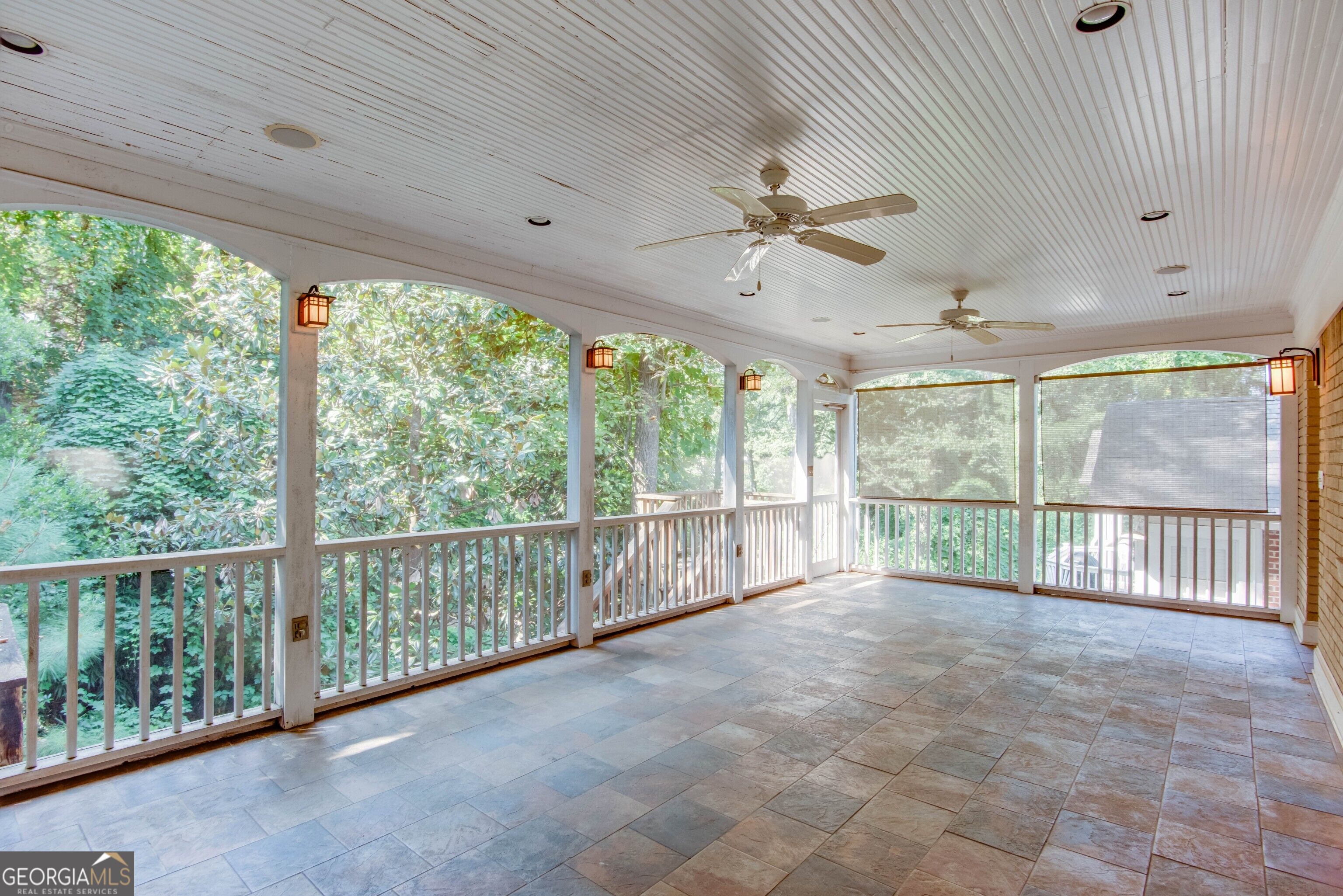 727 Yorkshire Road Ne Property Photo 35