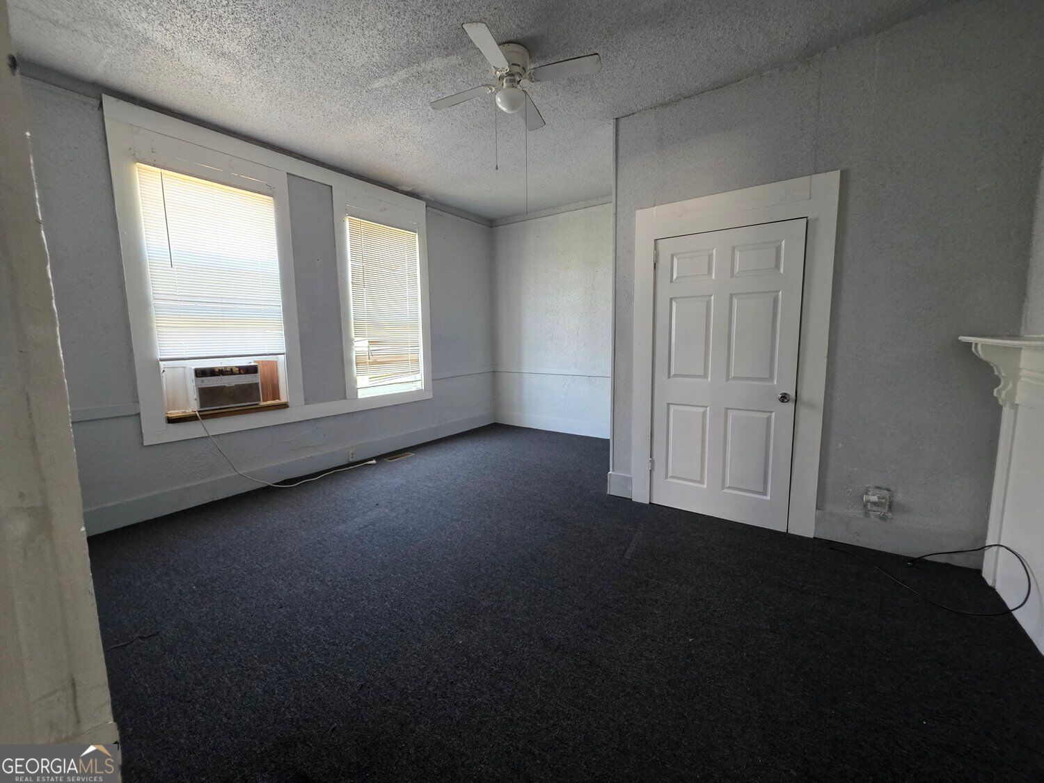 3823 Lake Street Property Photo 7
