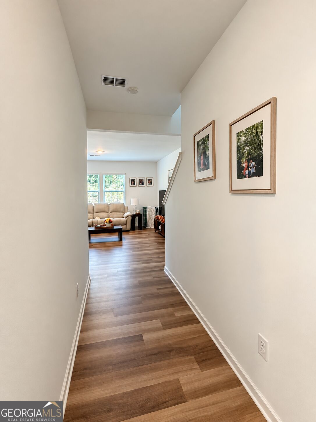 2945 Salinger Way Property Photo 3