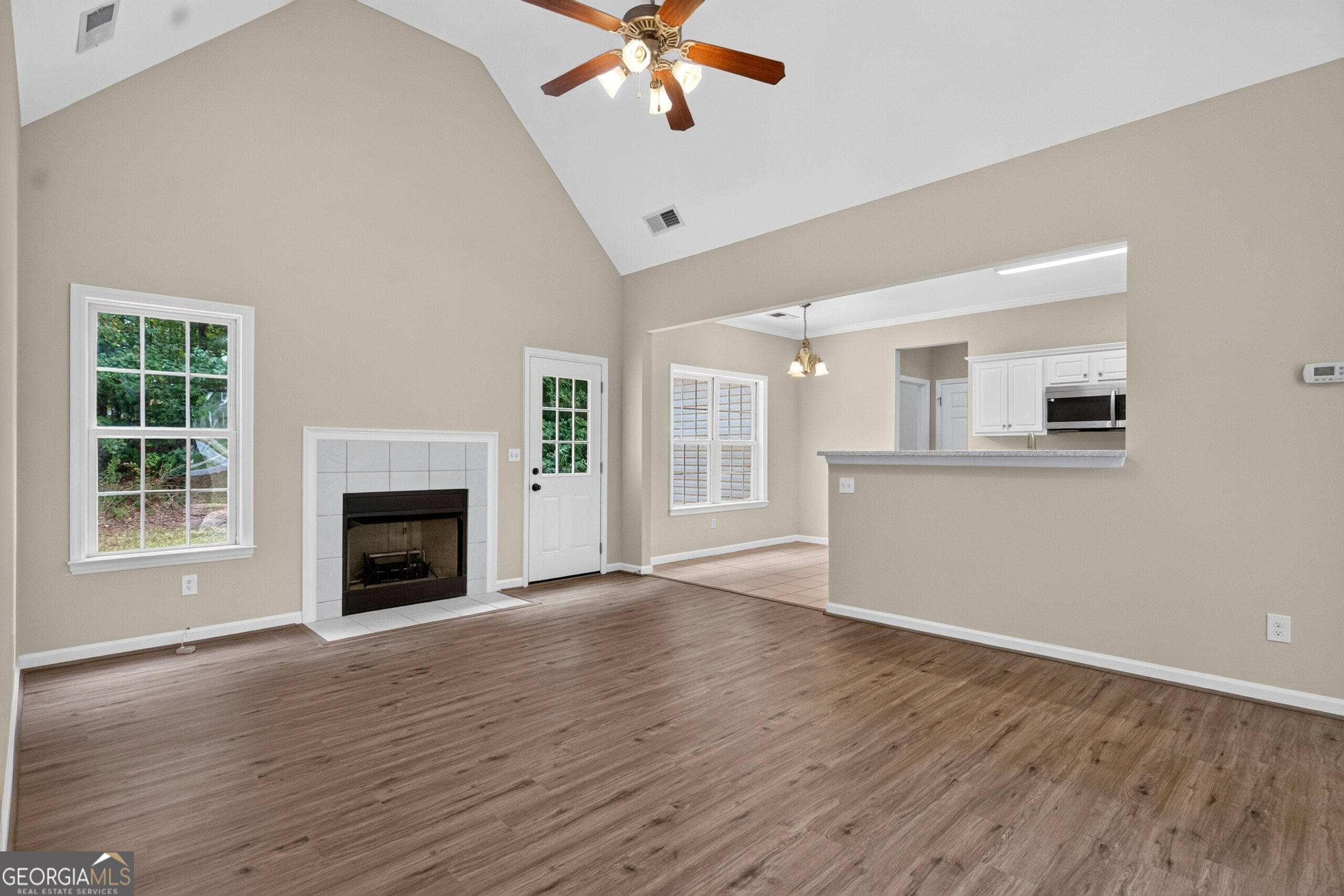 103 River Bend Court Property Photo 7