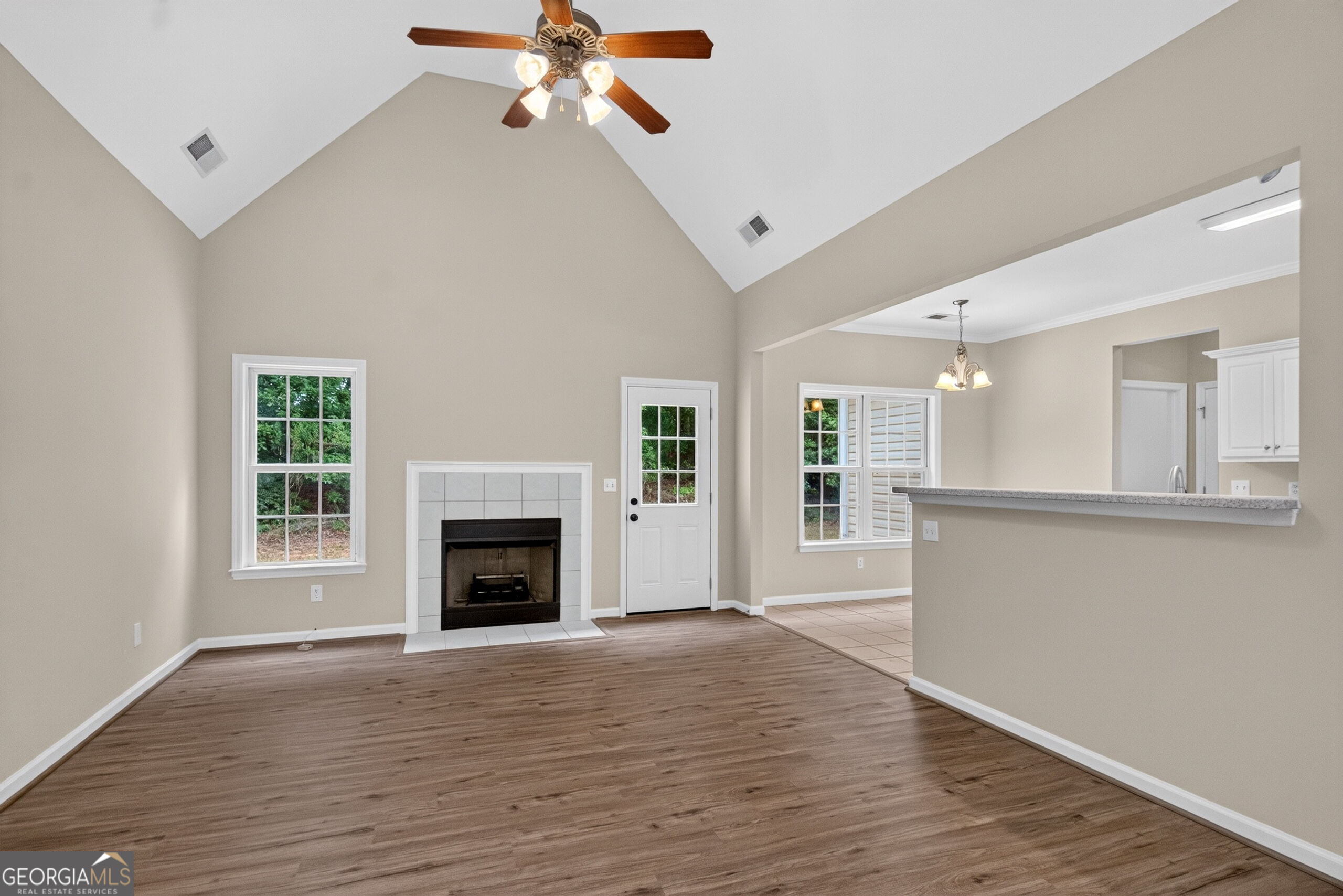 103 River Bend Court Property Photo 9