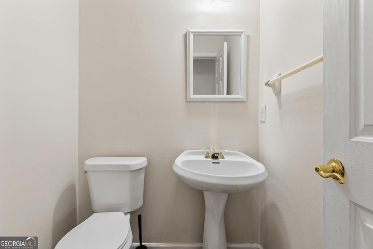 340 Fitzgerald Place Property Photo 15
