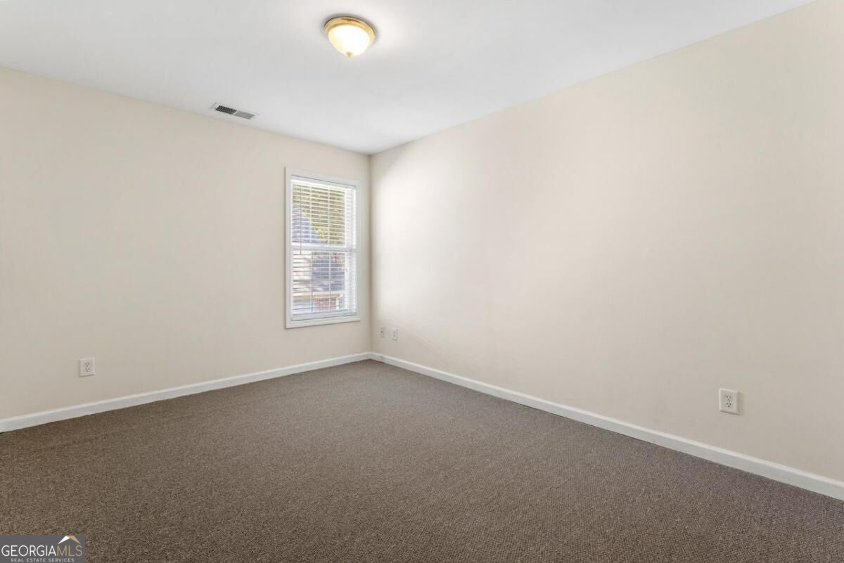 340 Fitzgerald Place Property Photo 18