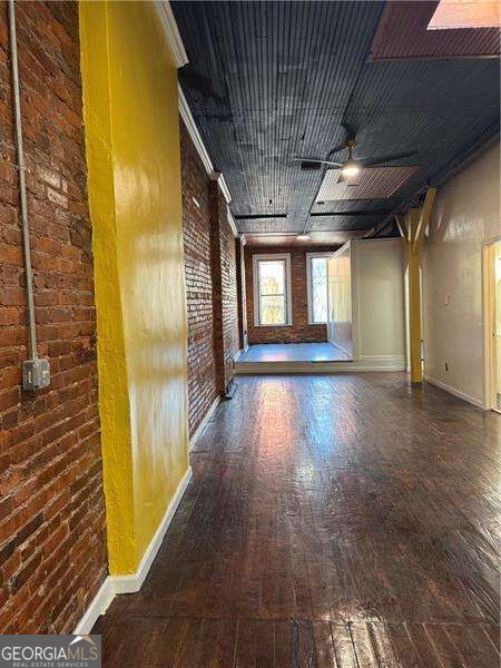 138 Edgewood Avenue Property Photo 6