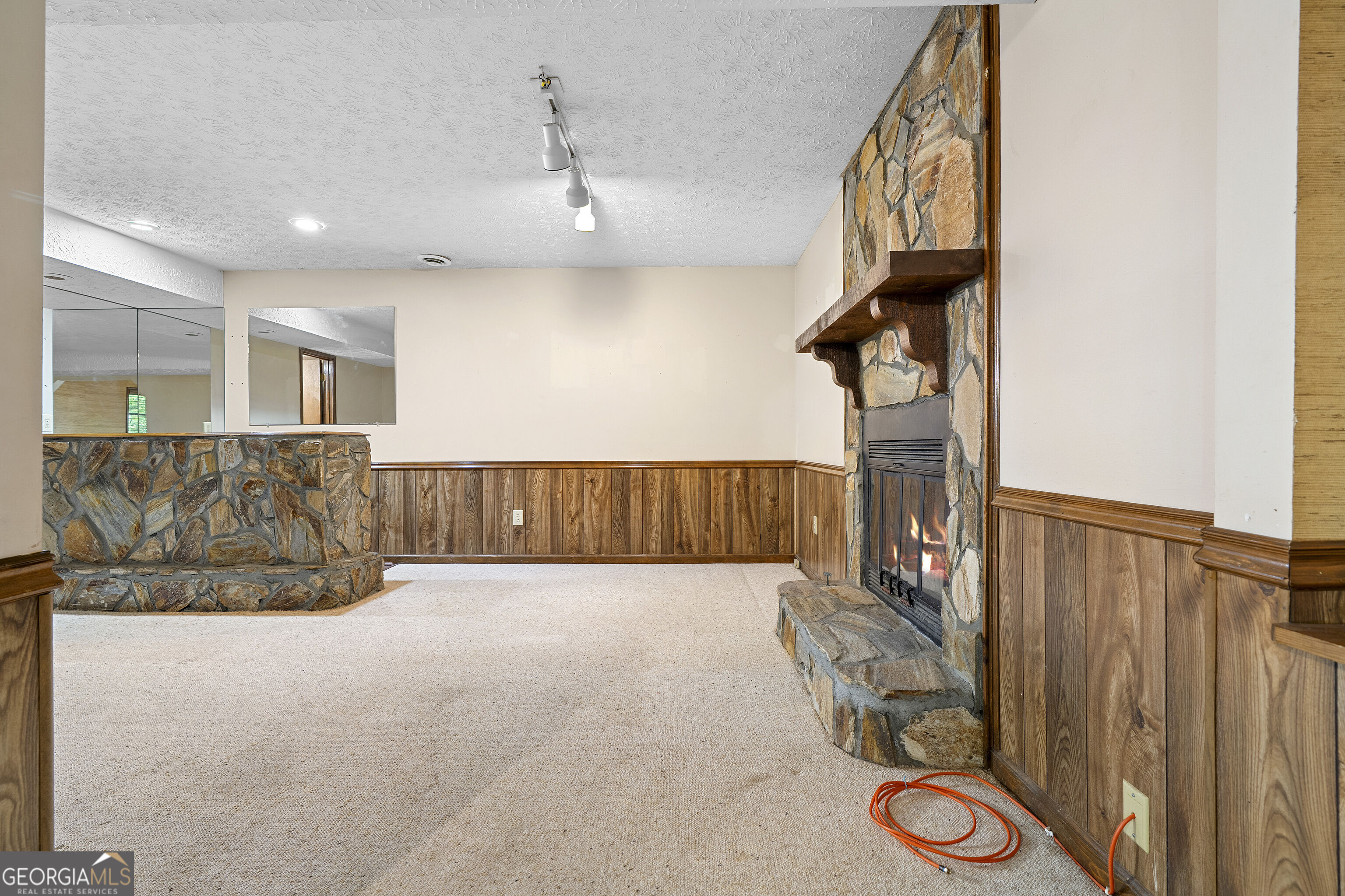 3390 Woodrun Trail Property Photo 27