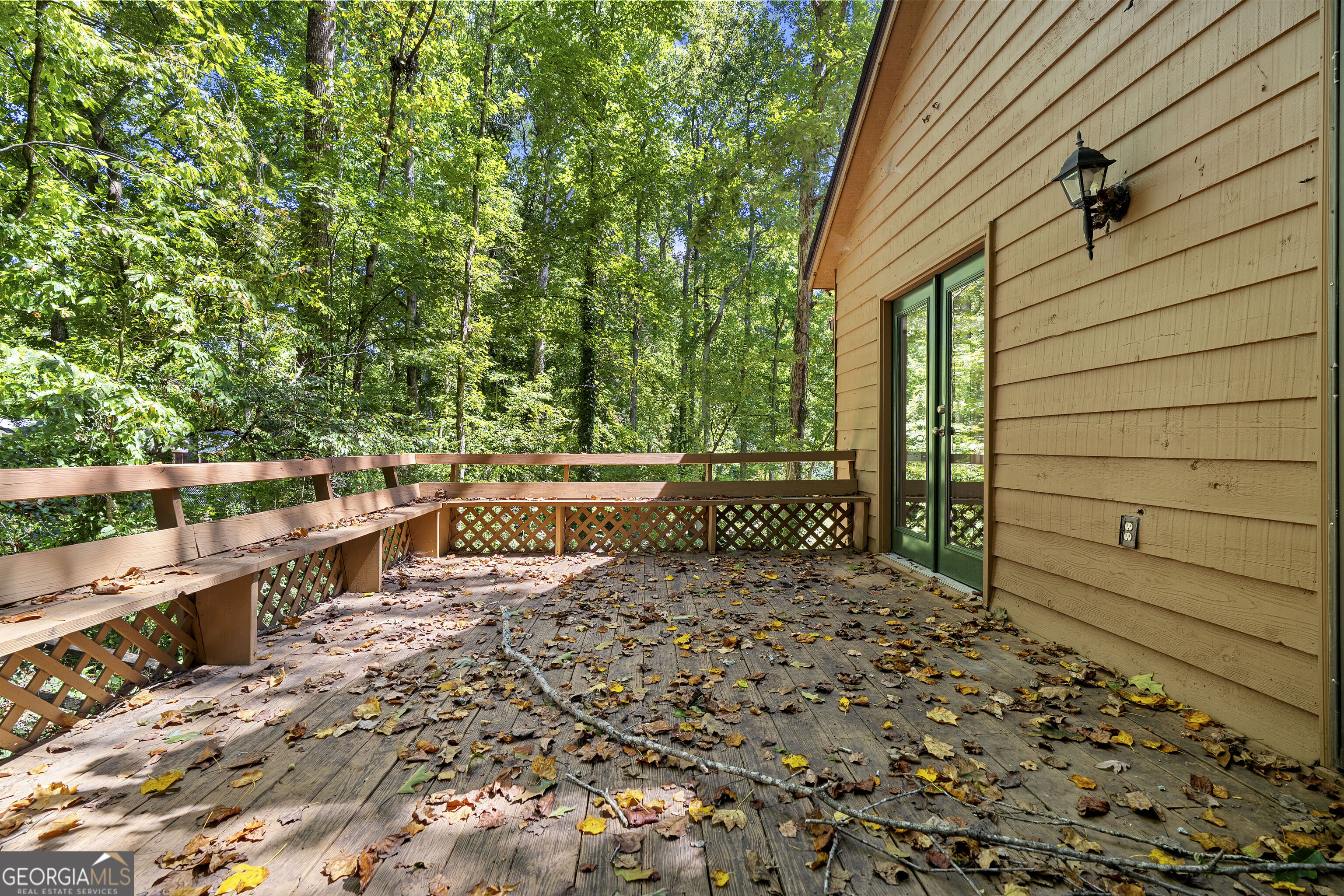 3390 Woodrun Trail Property Photo 34